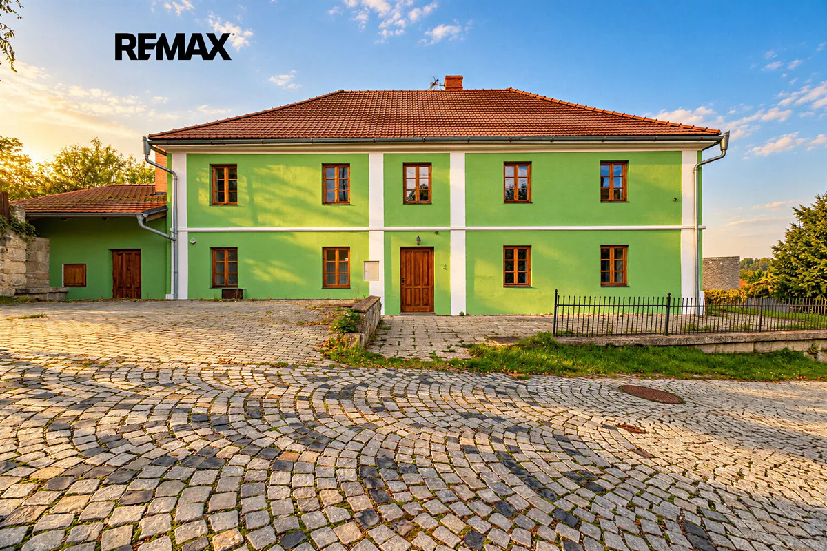 Prodej restaurace 300 m²